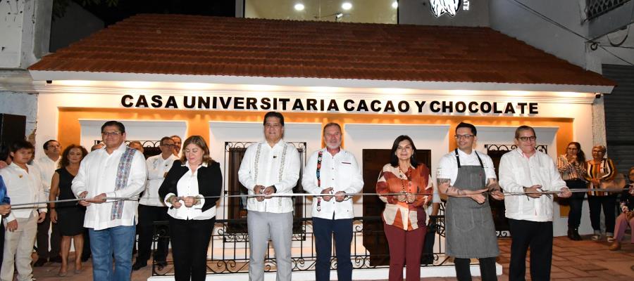 Inauguran casa del cacao y chocolate de la UJAT