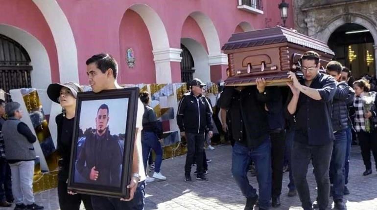 Entre llantos y exigencias de justicia despiden a 11 jóvenes asesinados