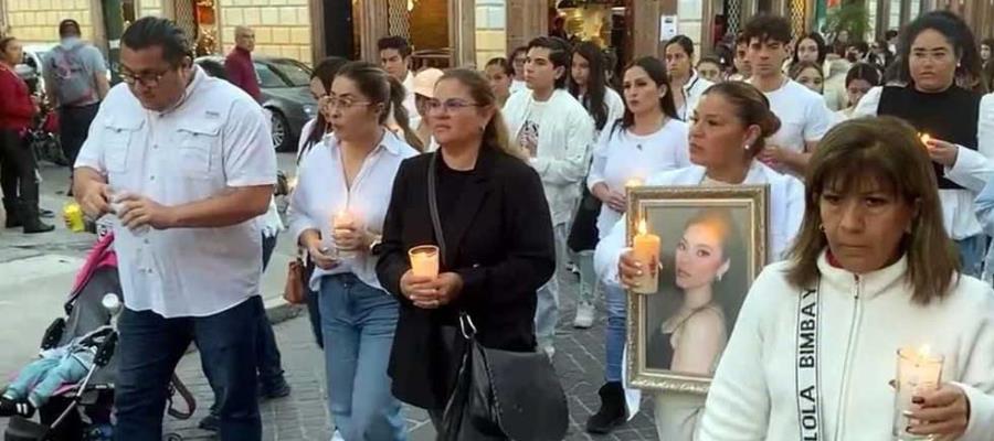 Marchan en Salvatierra para exigir justicia por jóvenes asesinados