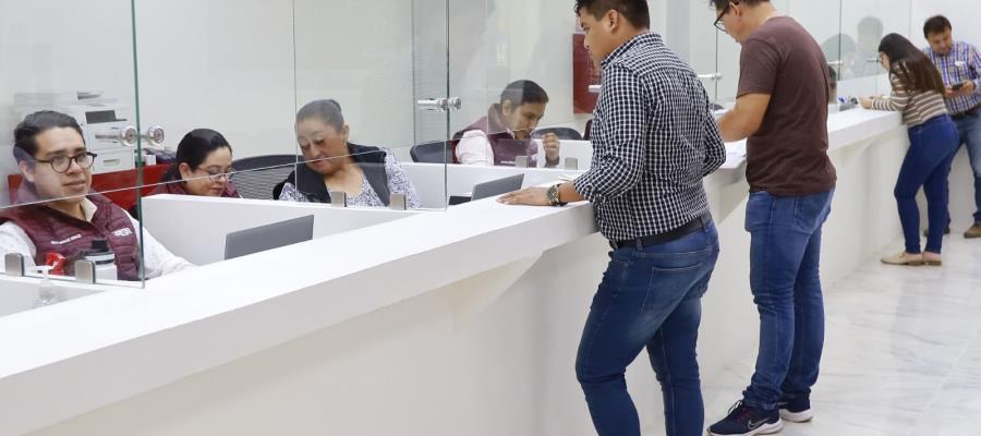 Renuevan y modernizan cajas recaudadoras del Palacio Municipal en Centro