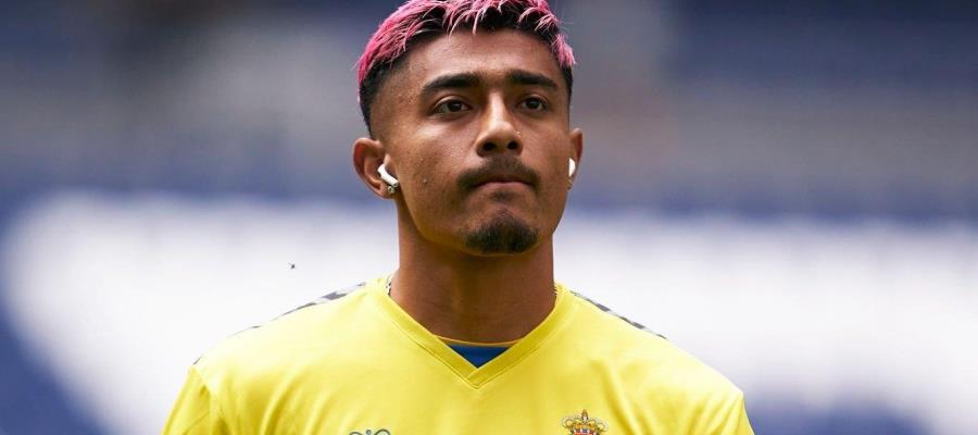 Julián Araujo nominado a mejor jugador sub 23 del mes en España