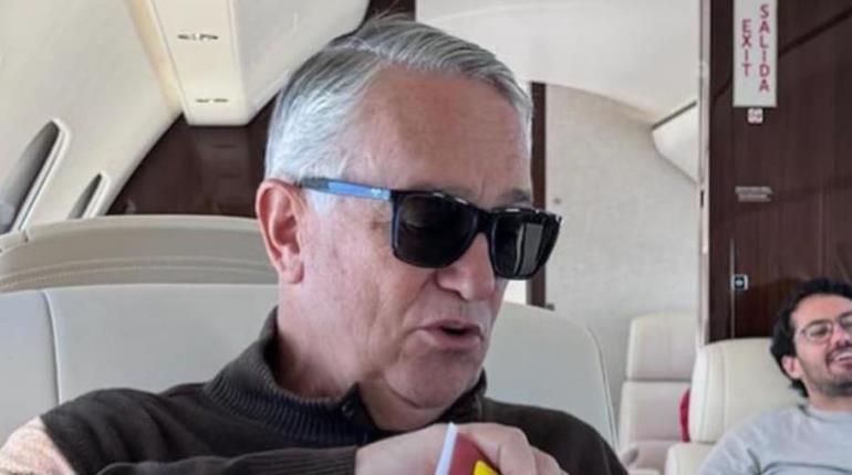 Ironiza Ricardo Salinas Pliego el desvío de Mexicana de Aviación