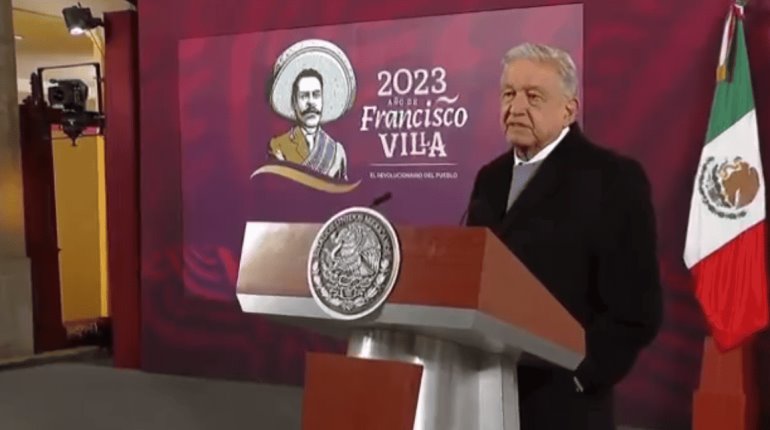 "Que la gente siga feliz y elecciones sin trampa", deseos de AMLO para 2024