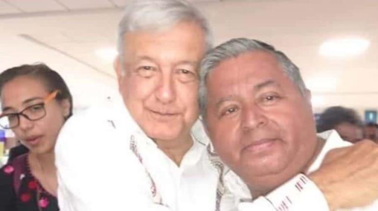 Desea AMLO pronta recuperación a fotoperiodista tabasqueño Simón Hernández