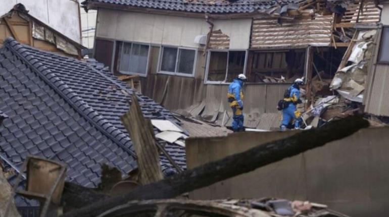 Suman 50 muertos por terremoto en Japón