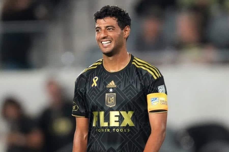 Carlos Vela, con opción de regresar al futbol de España