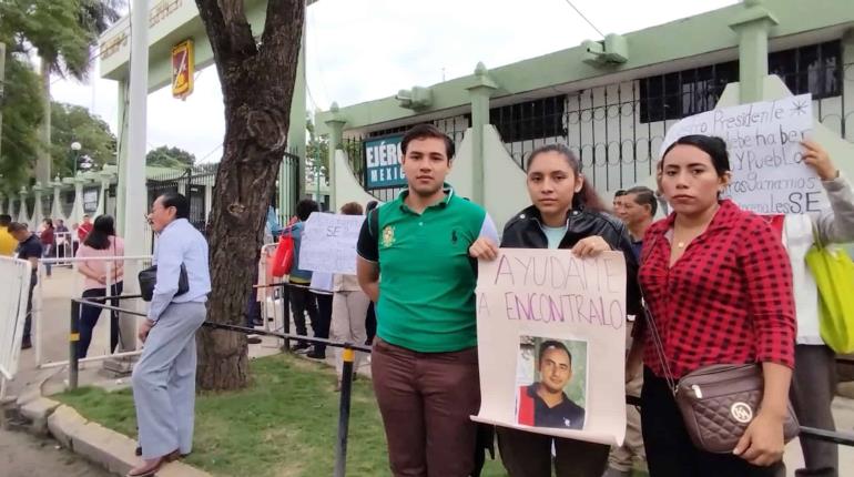 Familia de policía desaparecido el 22 de diciembre pide ayuda a AMLO para localizarlo