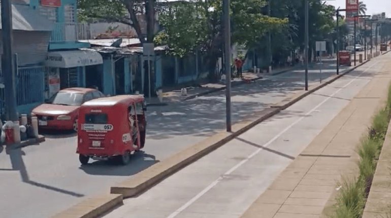 Semovi ha sancionado a ´pochis´ que circulan en sentido contrario en malecón de Gaviotas