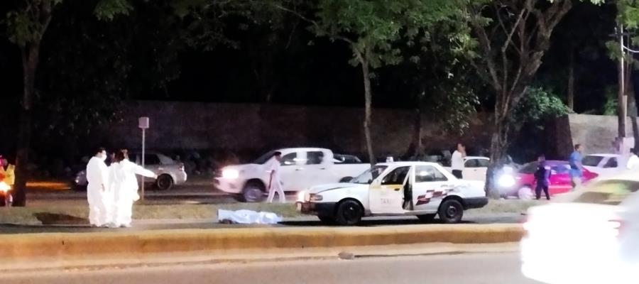 Sujeto pierde la vida en Ruiz Cortines tras ser impactado por taxista