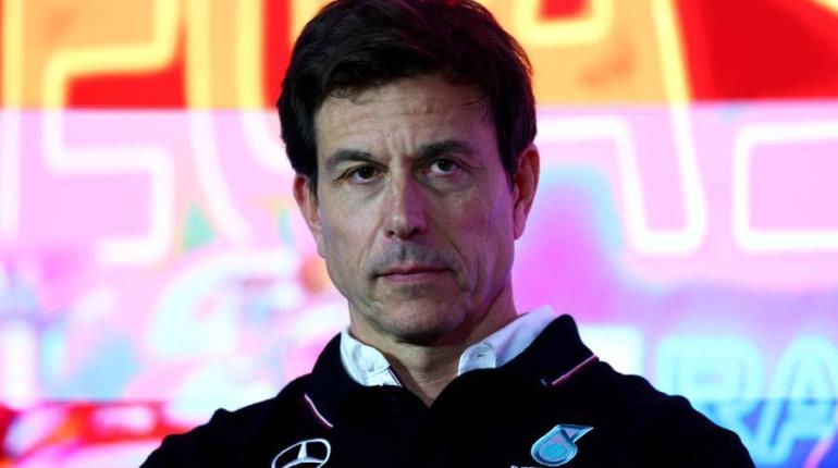 Toto Wolff seguirá como director ejecutivo de Mercedes por tres años