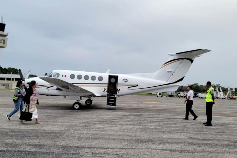 Ventilan que Xóchitl viajó en avioneta particular de Campeche a Villahermosa