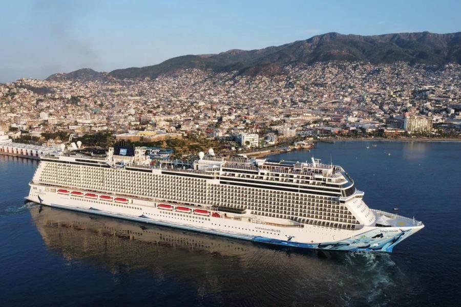 Llega a Acapulco el ´Norwegian Bliss´, primer crucero del 2024