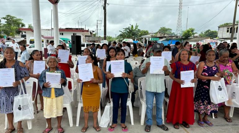 Tren Maya y refinería de Dos Bocas ayudan a disminuir rezago educativo en Tabasco: IEAT