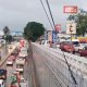 Lluvias dejan encharcamientos y congestionamiento vial en Villahermosa