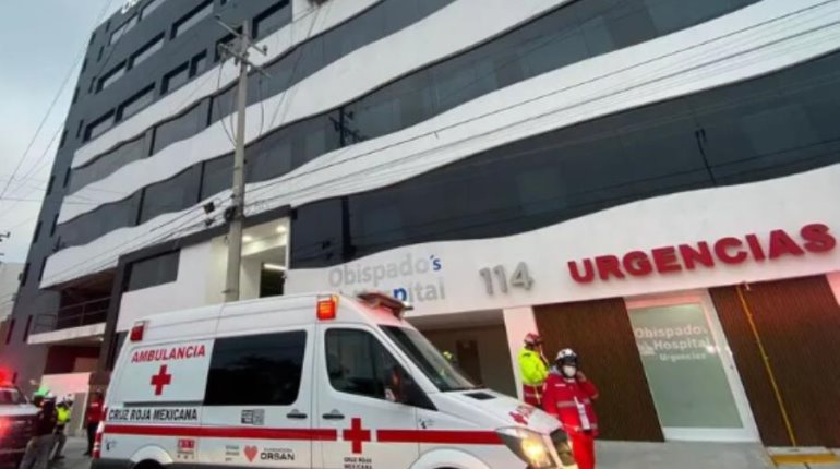 Se desploma elevador con 11 personas en Monterrey; no hubo fallecidos