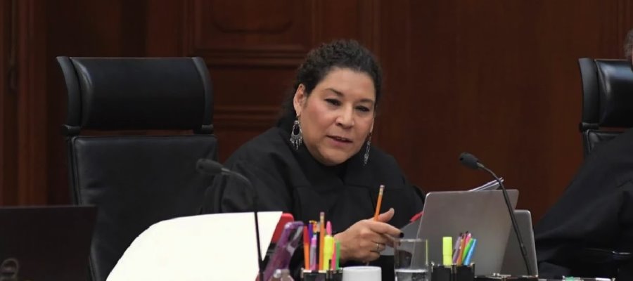 Devuelve Lenia Batres a la Federación, casi 83 mil pesos "excedentes" de su sueldo