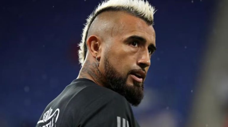 Arturo Vidal se niega a realizarse exámenes médicos tras lesión