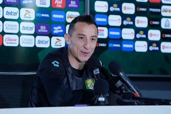 Guardado sufre desgarre... a tres semanas de llegar al León