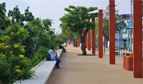 No dar&aacute;n permisos para &acute;giros negros&acute; en cercan&iacute;as al malec&oacute;n: Centro