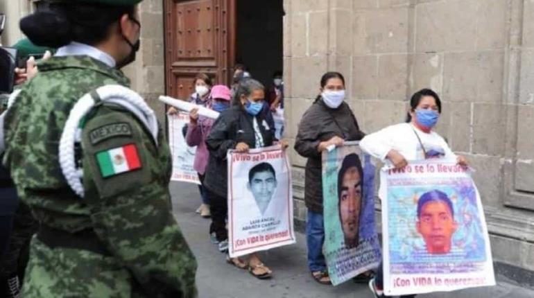 Reaprehende FGR a 3 de los 8 militares relacionados con caso Ayotzinapa