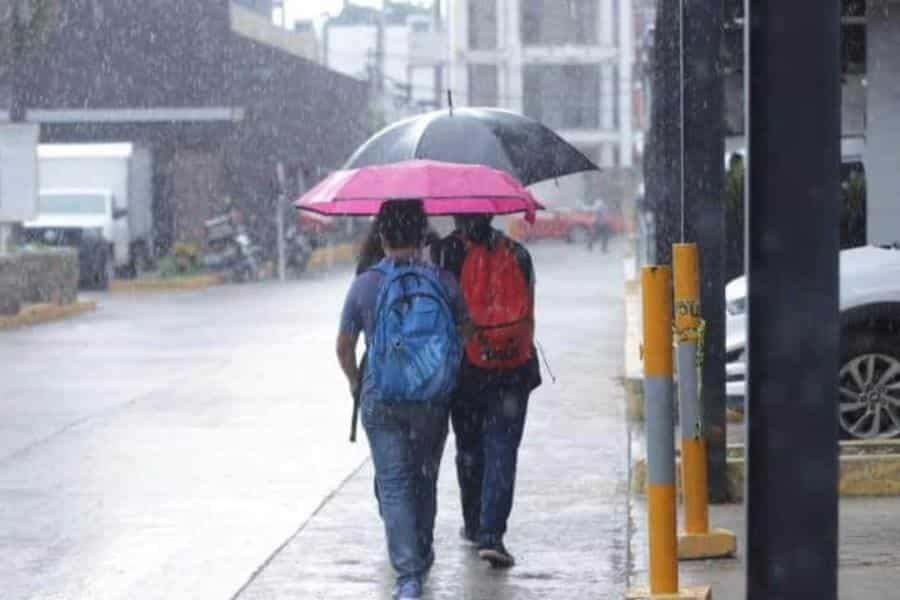 Saquen el paraguas; Frente frío 35 dejaría lluvias de hasta 75 milímetros en Tabasco