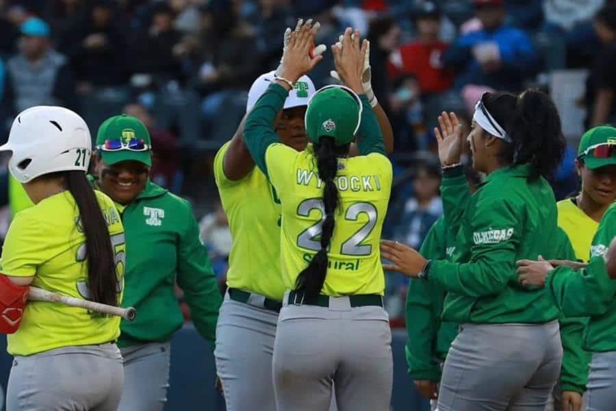 Las Olmecas sufren pero vencen a Sultanes Femenil 2-1 en el Mobil Super