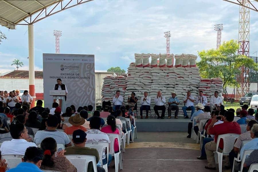 Inicia Agricultura entrega de fertilizantes a más de 26 mil productores en Tabasco