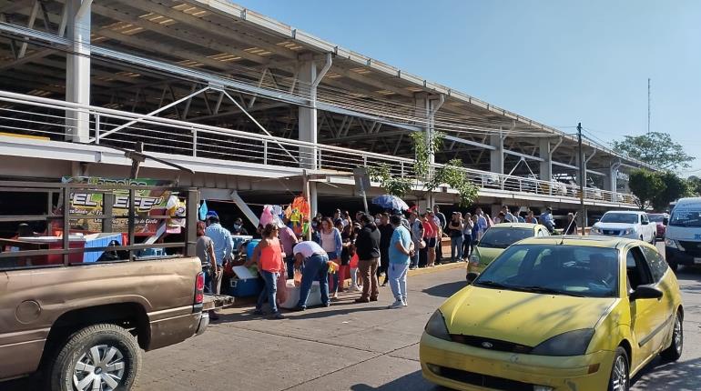 Abarrotan puntos de venta de tamales por Día de la Candelaria