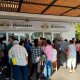 Persisten fallas en sucursales del Banco Bienestar; beneficiarios pasan hasta 5 horas esperando para cobrar apoyos