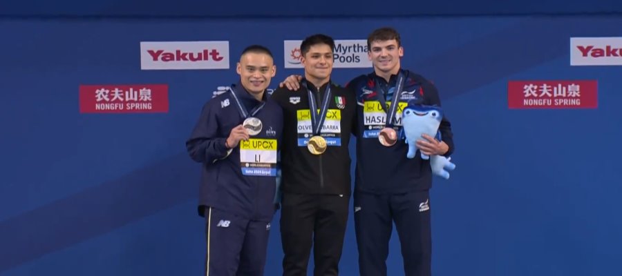 Osmar Olvera, oro en trampolín de un metro en Mundial de Natación en Doha