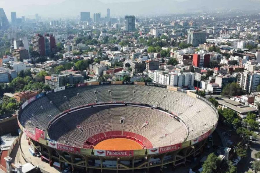 Continúan corridas de toros en Plaza México... ¡y protestas!