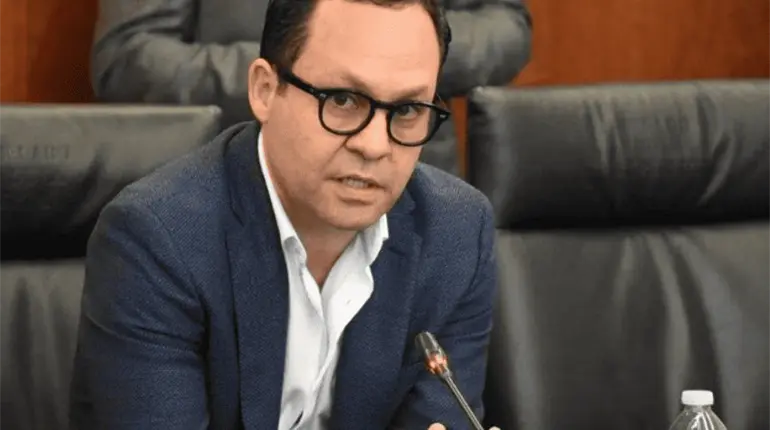 MC en el Senado pide al Gobierno de M&eacute;xico explicaci&oacute;n sobre avi&oacute;n militar de EE. UU. que aterriz&oacute; en Toluca