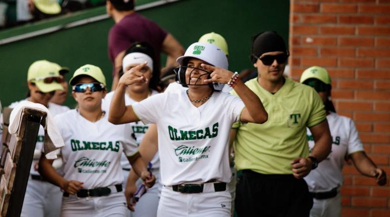 Las Olmecas vencen 14-4 a El Águila Femenil