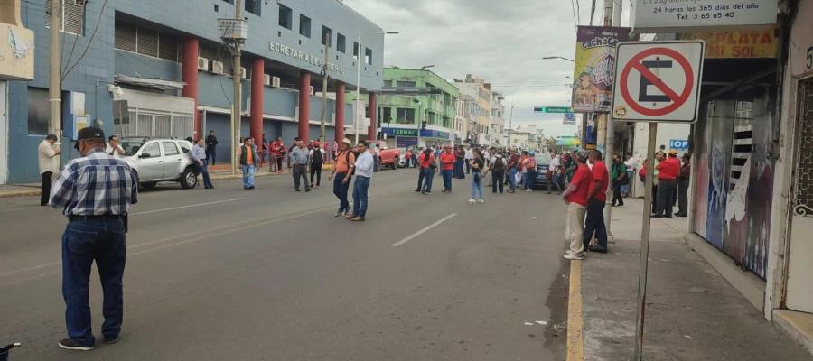 Consiguen trabajadores que autoridades trabajen documento que obligaría al ISSET reactivar 4to transitorio de su Ley