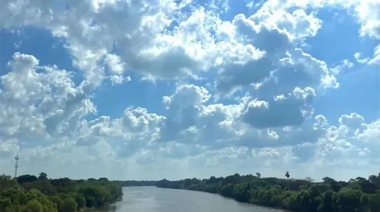 Pronostican chubascos con lluvias fuertes este jueves en Tabasco