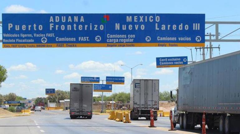 Suspenden operaciones de carga en puente aduanero de Nuevo Laredo por fallas en sistema