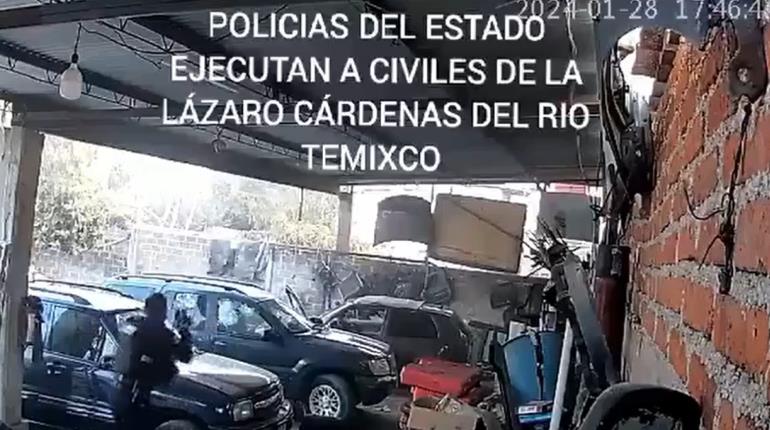 Enfrentamiento entre policías y presuntos sicarios queda grabado en cámara de seguridad