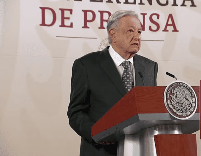 Es un "tutupiche" dice AMLO sobre infección en su ojo derecho