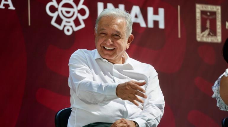 Estrategia de abrazos no balazos se mantiene, aunque no les guste a opositores, afirma AMLO