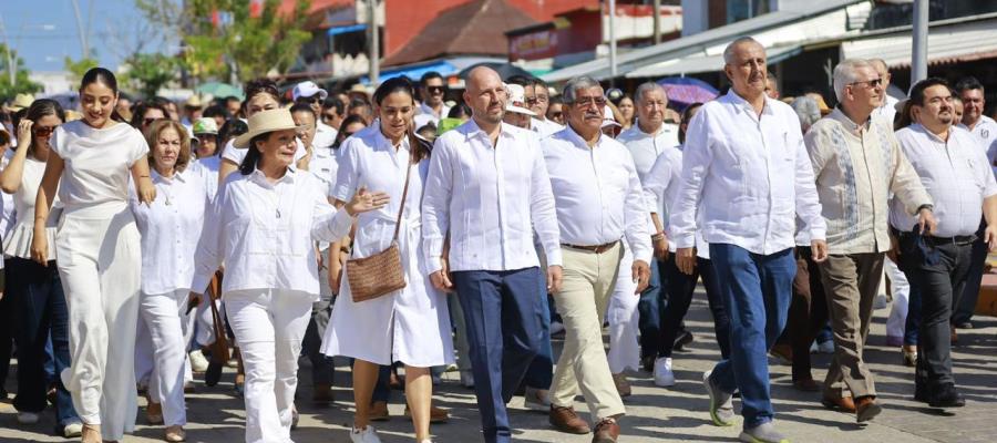 Desde Tenosique, Merino encabeza la Marcha de la Lealtad