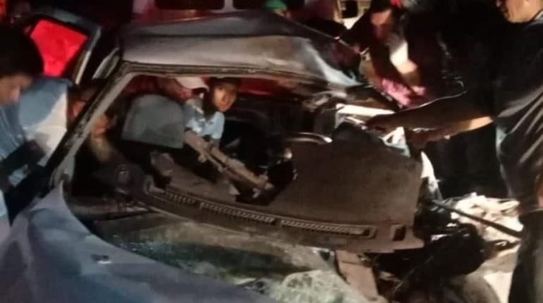 Aparatoso accidente en la Villahermosa-Escárcega deja 2 lesionados