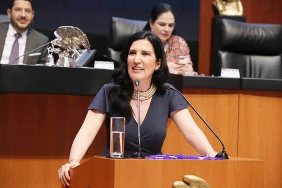 Deslinda Kenia López a oposición de "campaña negra" contra Sheinbaum