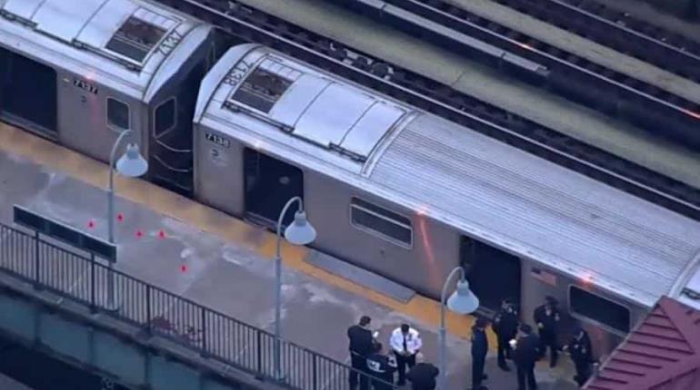 Hombre que murió en tiroteo en metro de Nueva York era mexicano: Cónsul