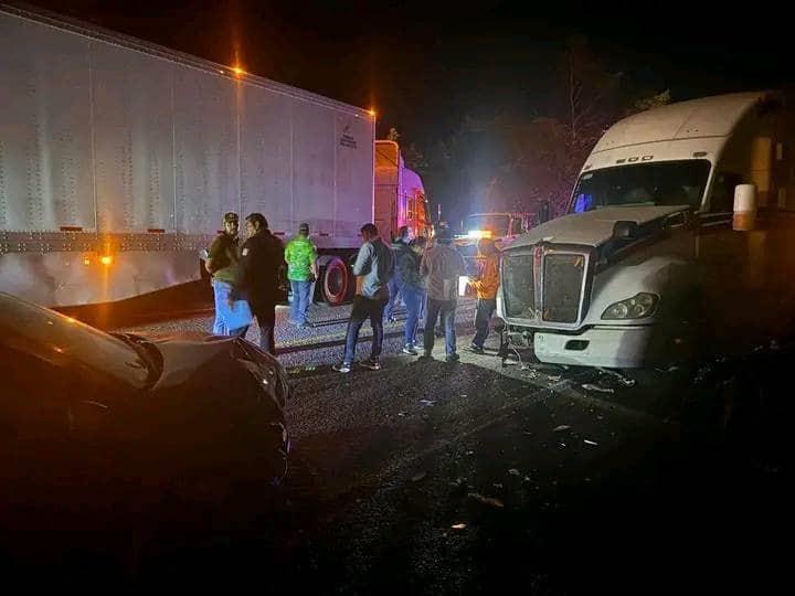 Accidente de la Villahermosa-Frontera genera caos vial 