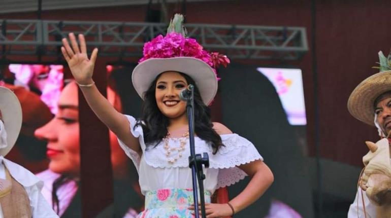 La Flor de Oro se quedará en Tenosique: Nury Estela en su presentación oficial