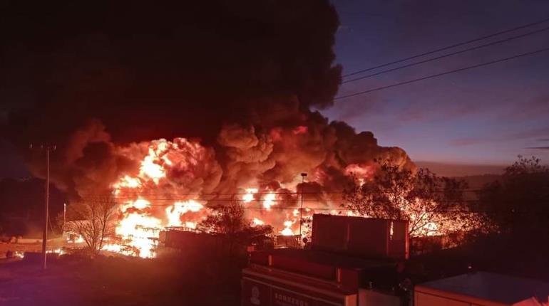 Se incendian 200 autos en corralón de FGR Hidalgo