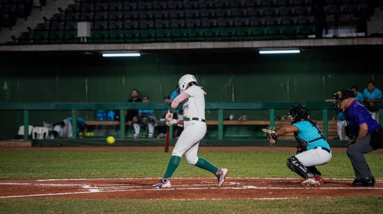 Las Olmecas caen ante Sultanes Femenil 5-3 en el último de la serie en el Centenario