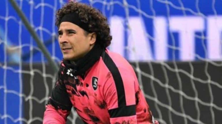 "Memo" Ochoa comete error garrafal en caída del Salernitana