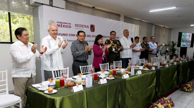 Celebran en Tabasco 111 aniversario del Ejército Mexicano