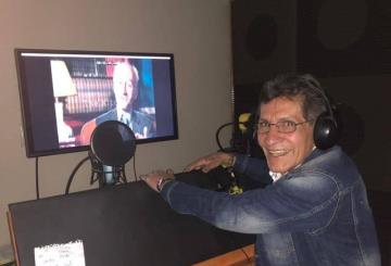 Con 46 años de trayectoria como actor de doblaje, recibe Jesse Conde, nuevo reconocimiento en Festival de Cine
